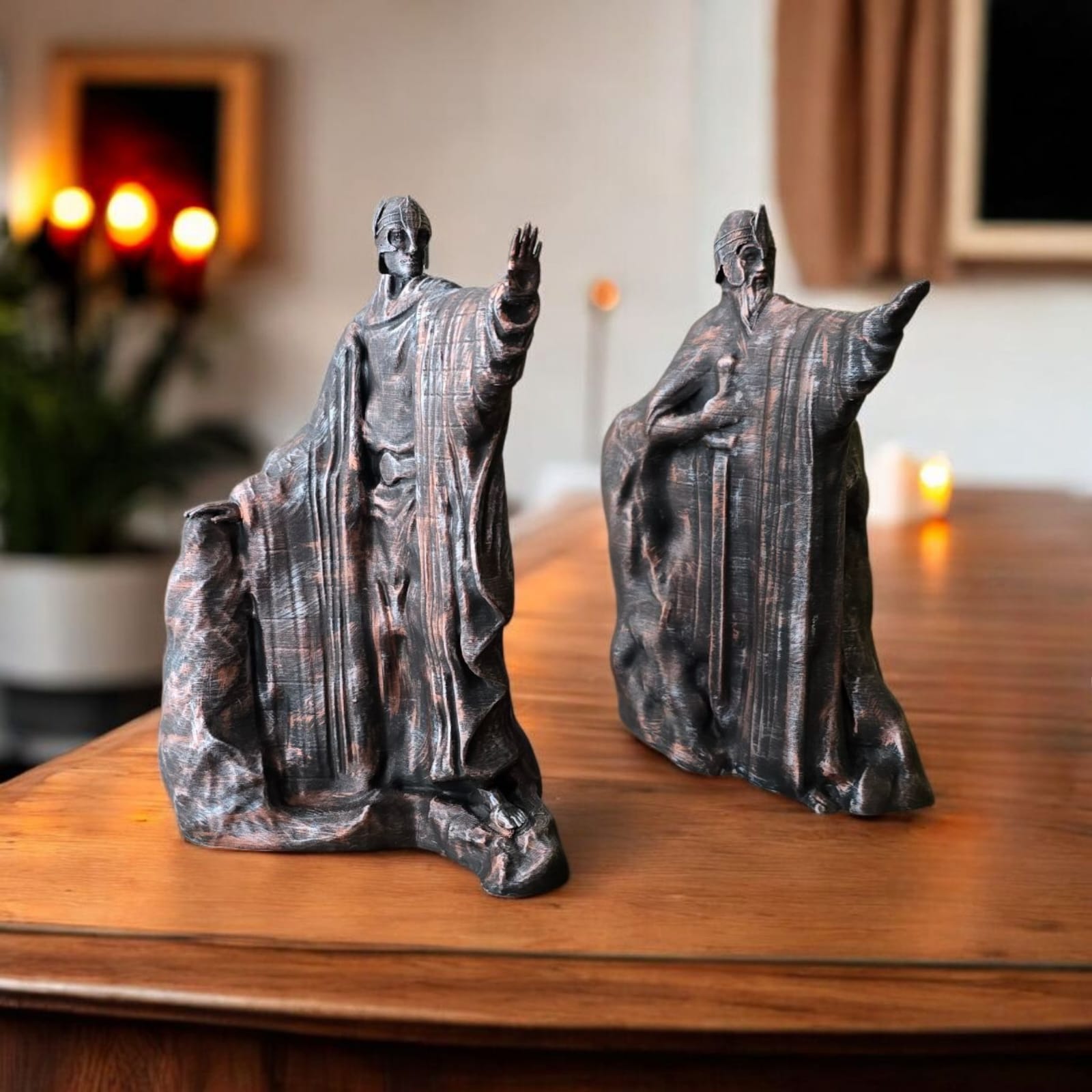 Yüzüklerin Efendisi Argonath Heykelleri – 3D Baskı El Yapımı Koleksiyon Figürü