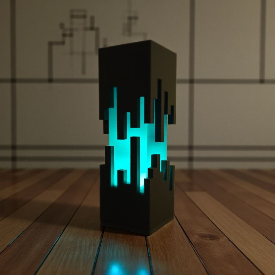 Labirent Formlu Uzaktan Kumandalı RGB LED Masa Lambası